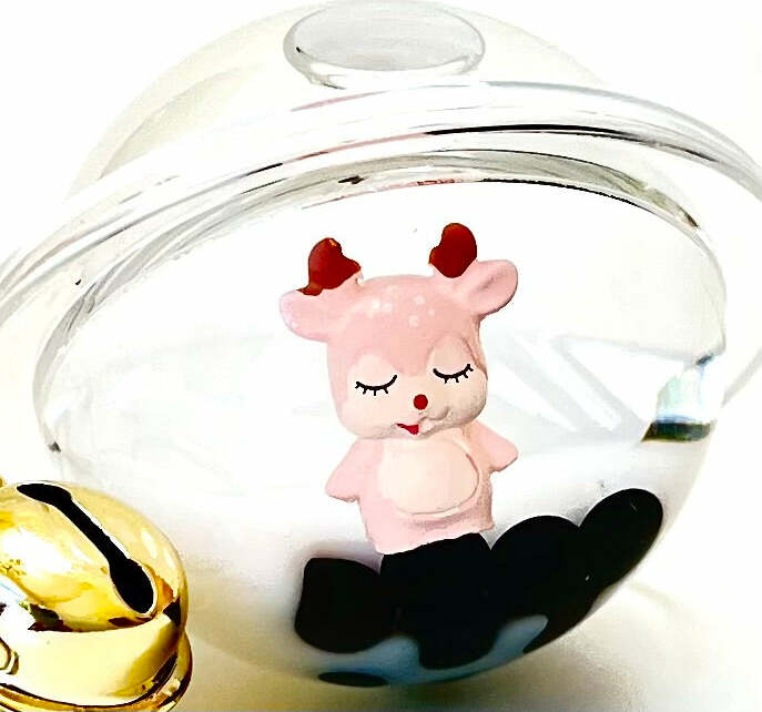 Snow Deer Floaty Assortment Key Charm (assorted)