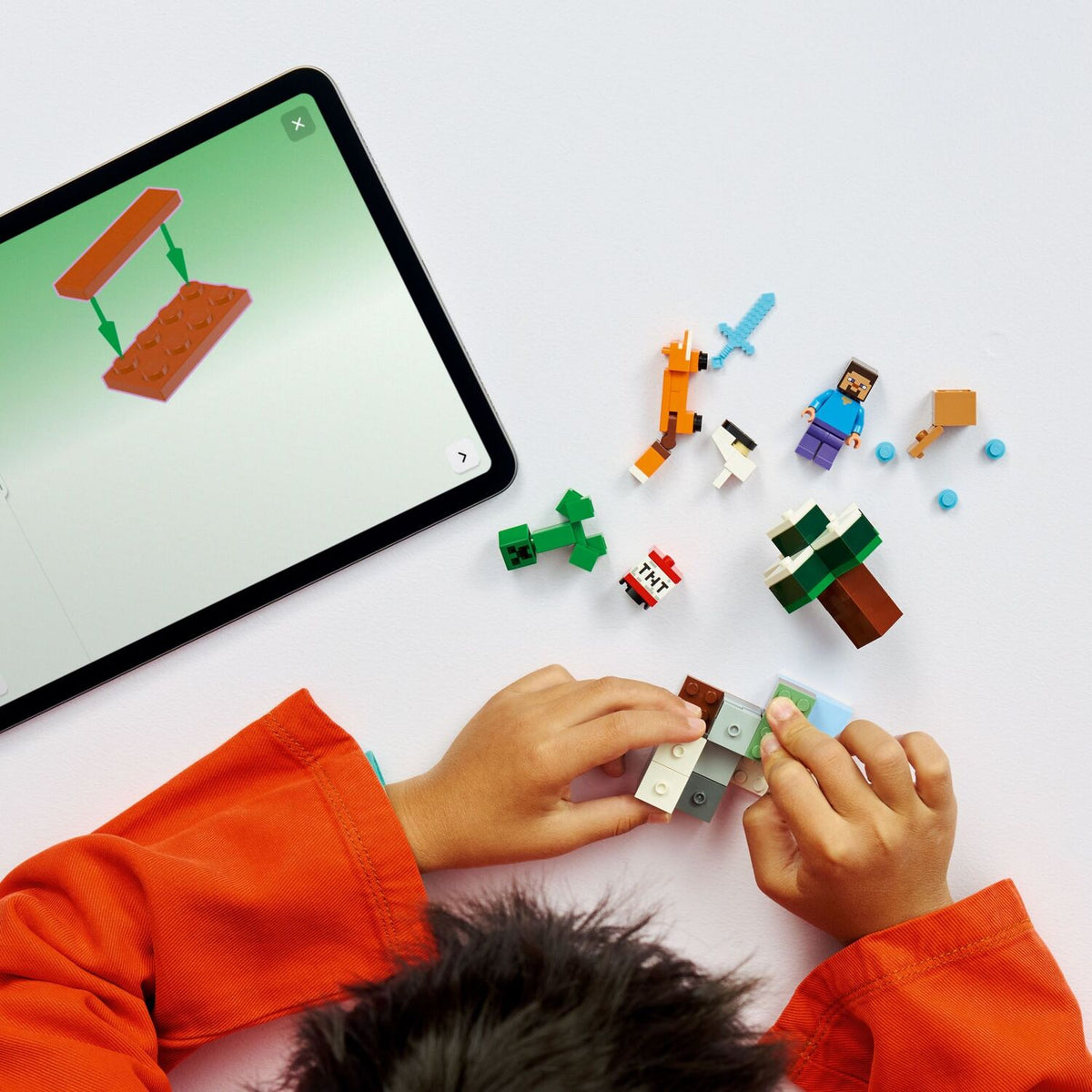 LEGO Minecraft: Steve's Taiga Adventure