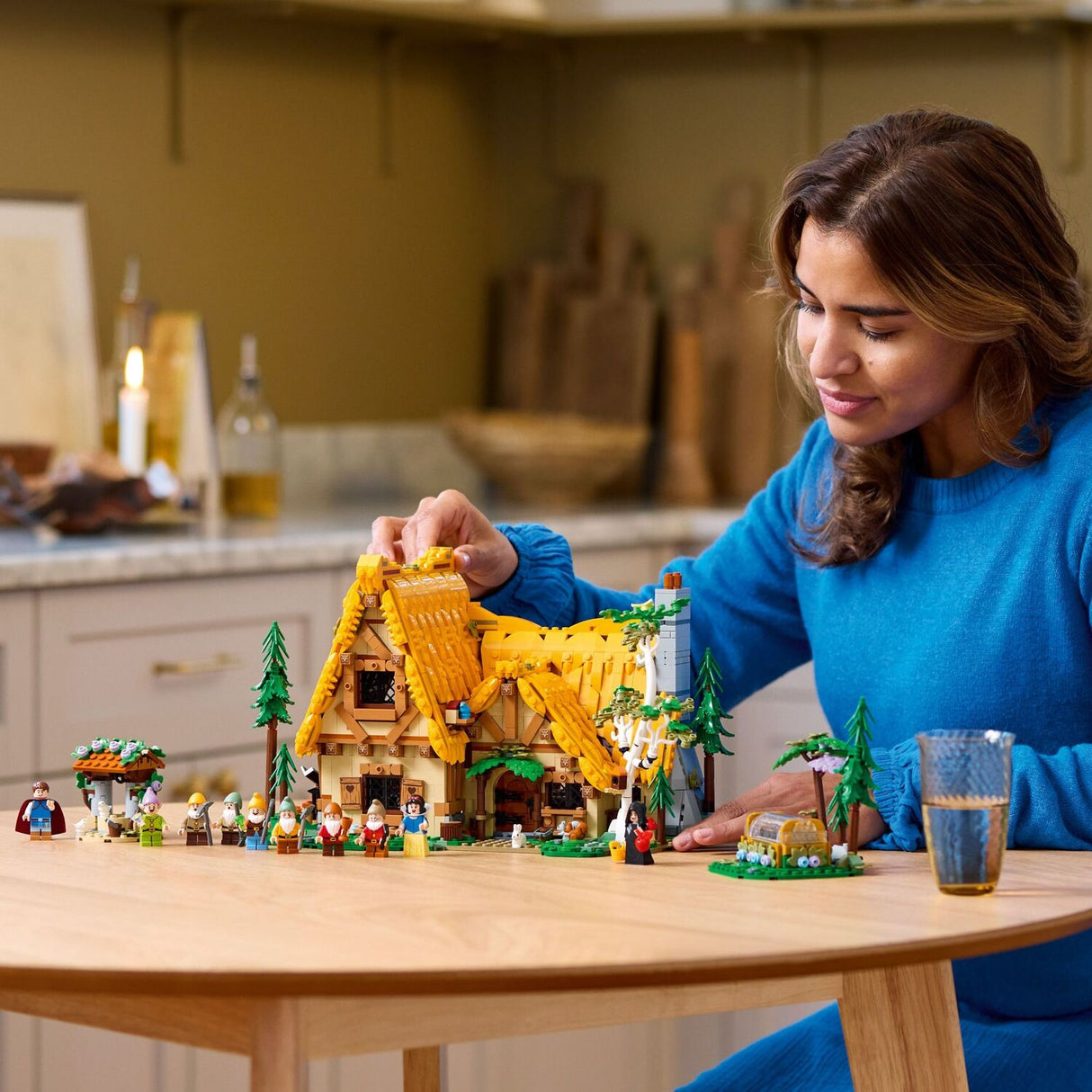 LEGO Disney Princess: Snow White and the Seven Dwarfs Cottage