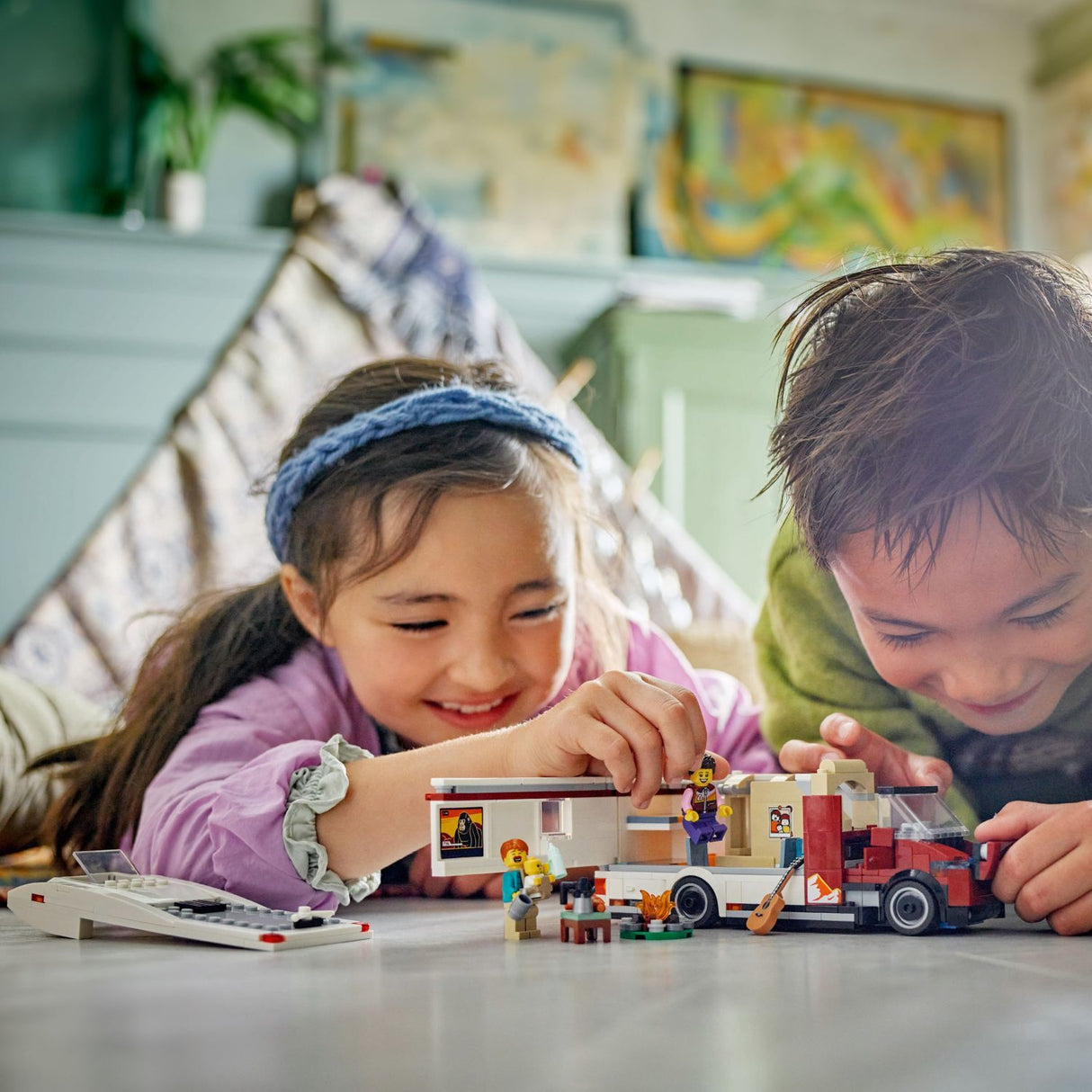 LEGO City Great Vehicles: Holiday Adventure Camper Van