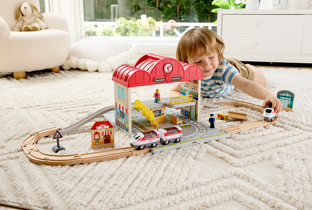 Portable Train Station Set