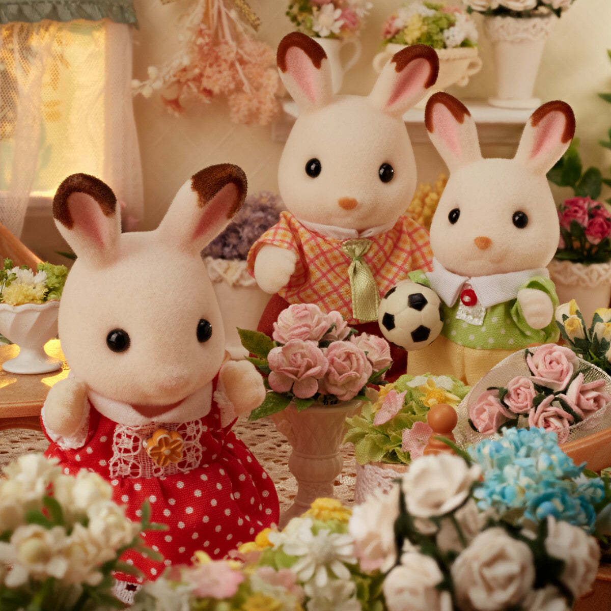 Calico Critters Chocolate Rabbit Family – Geppetto's Toys