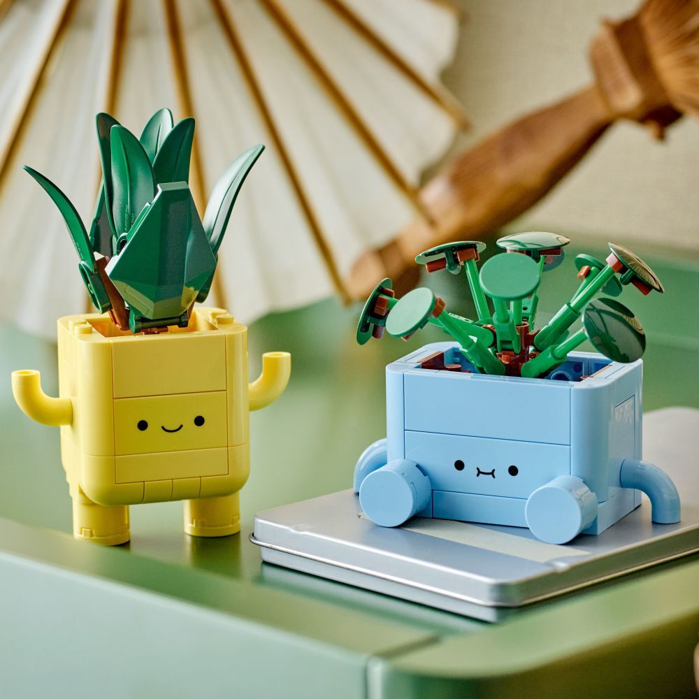 LEGO BOTANICALS Happy Plants – Geppetto's Toys