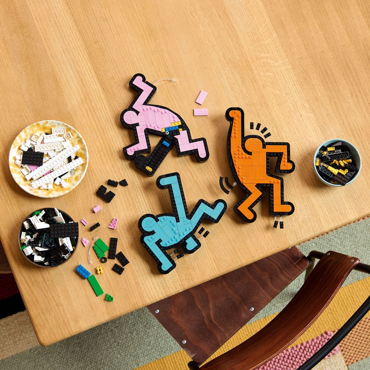 LEGO ART: Keith Haring – Dancing Figures