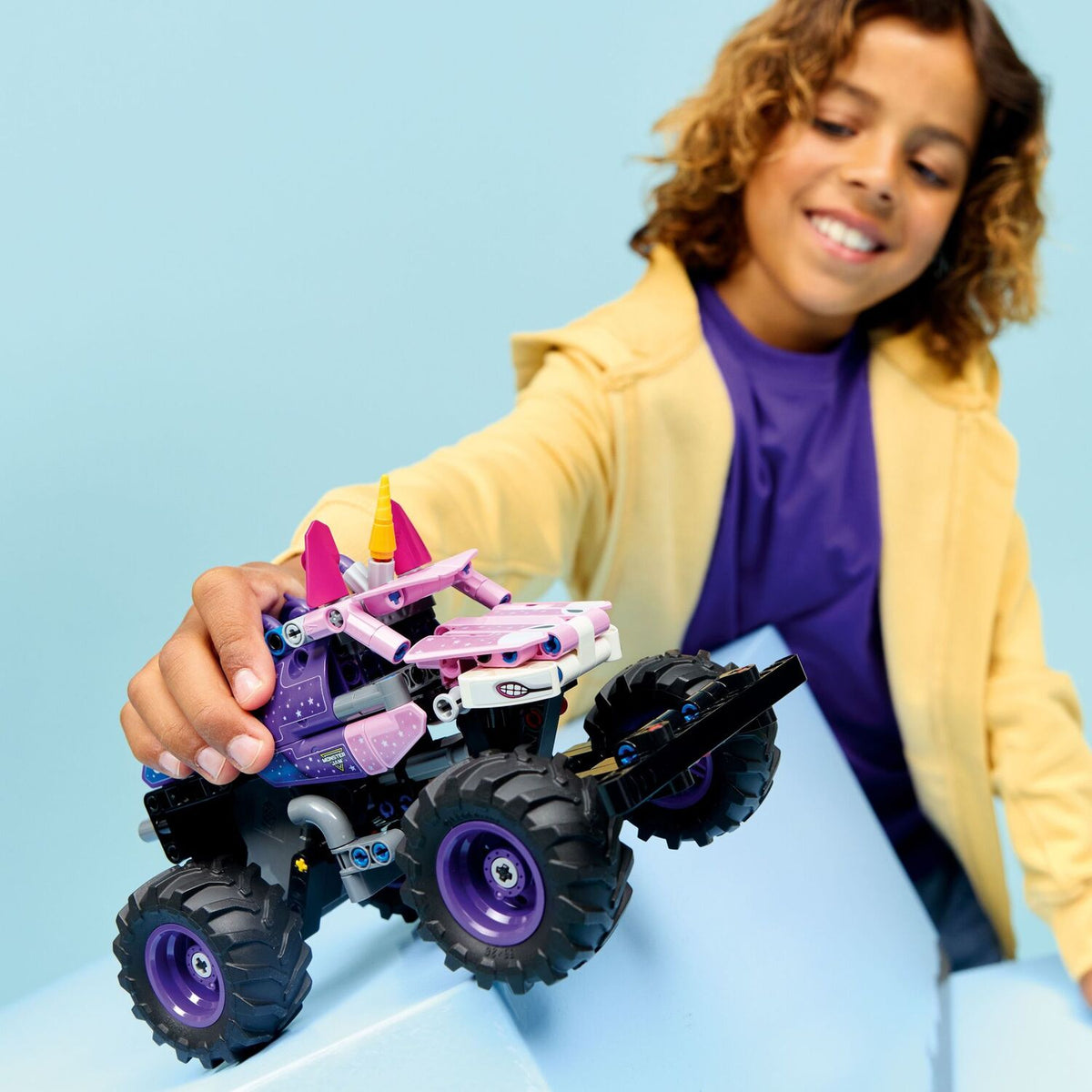 LEGO Technic: Monster Jam™ Sparkle Smash™ Pull-Back