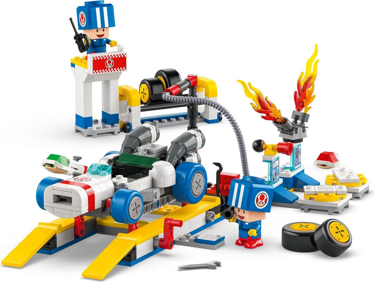 LEGO Super Mario: Mario Kart™ – Toad's Garage
