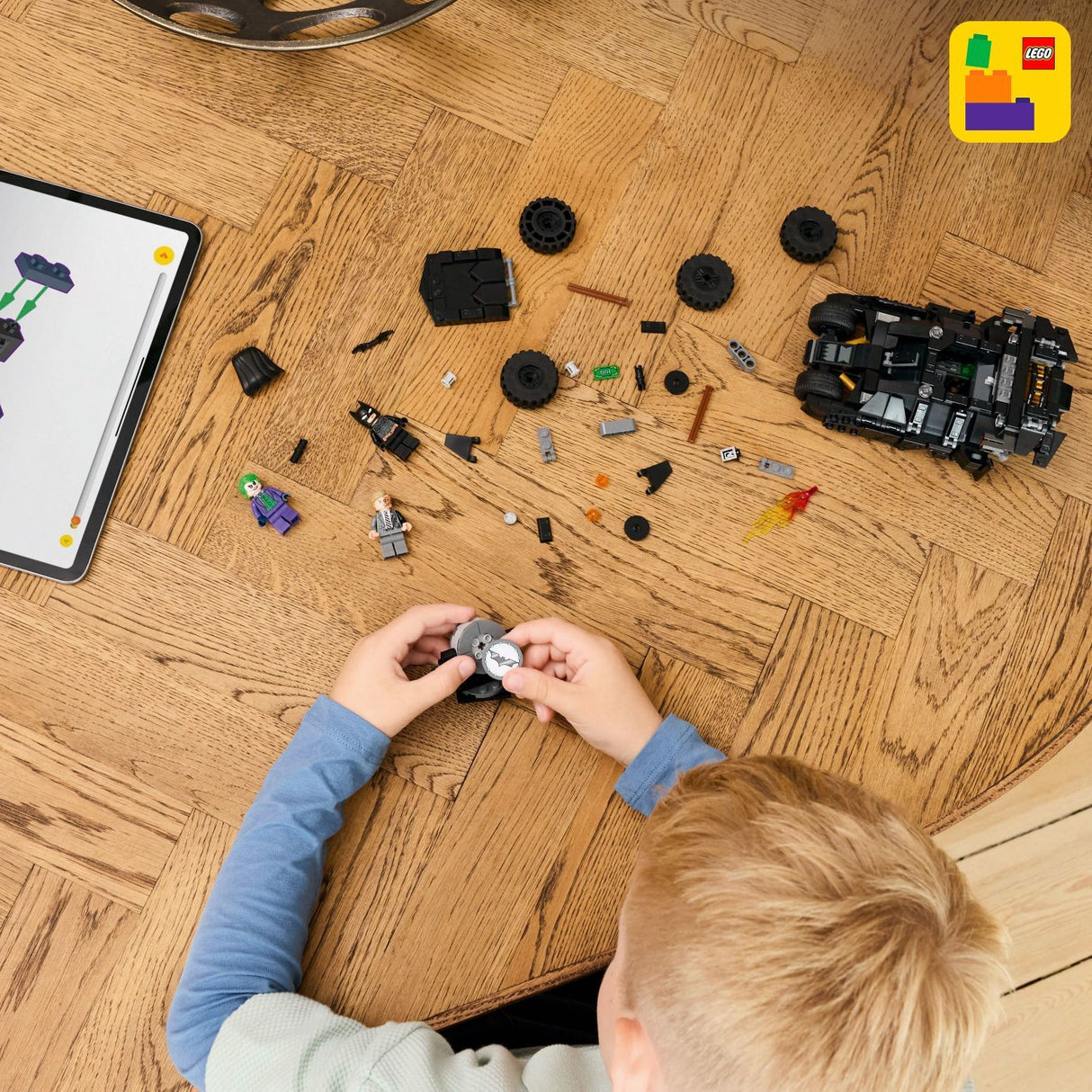 LEGO Super Heroes DC: Batman™ Tumbler vs. Two-Face™ & The Joker™