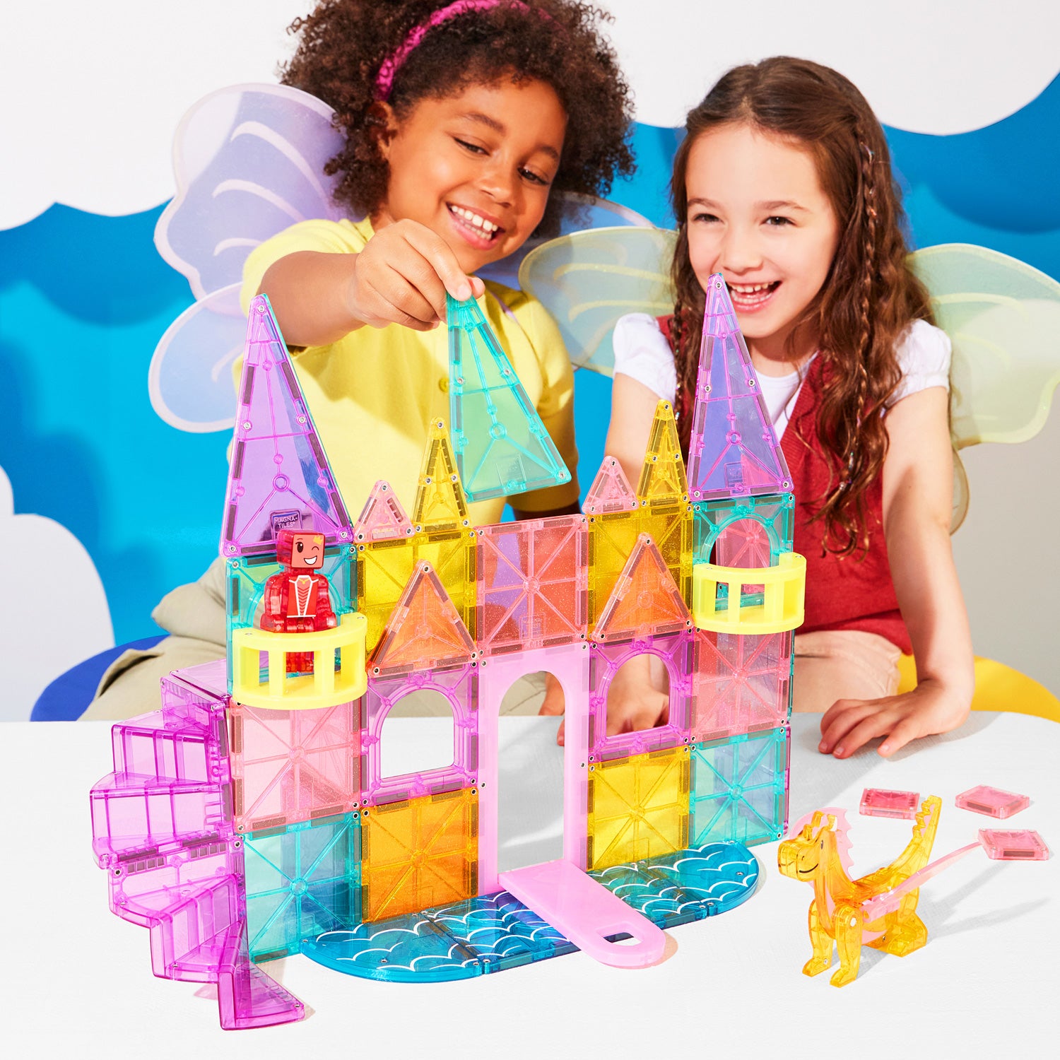 Magna-Tiles Castle DLX + MicroMAGS 48 Piece Set – Geppetto's Toys